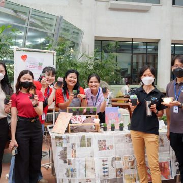 The Happiness-Enhancing Team of the ICT Mahidol organized the “Love Festival”