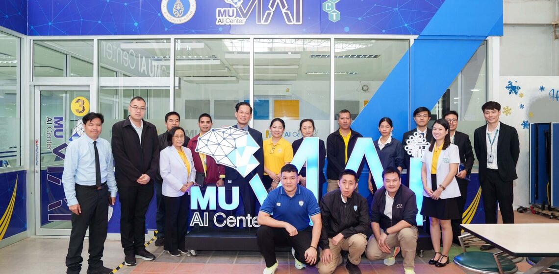 ICT Mahidol welcomed the Royal Thai Police on their visit to the Mahidol Artificial Intelligence Center (MU AI Center)