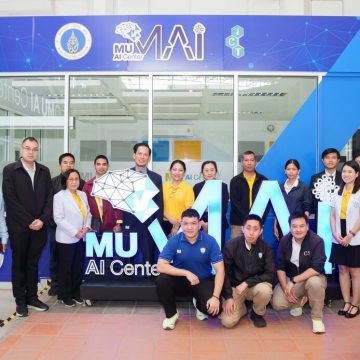 ICT Mahidol welcomed the Royal Thai Police on their visit to the Mahidol Artificial Intelligence Center (MU AI Center)