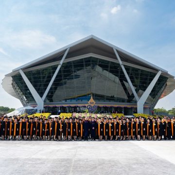 ICT Mahidol graduates attended Mahidol University’s Graduation Ceremony for the Academic Year 2023