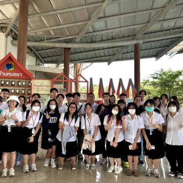 ICT Mahidol organized an activity, “Exploring Plant Species with Mobile Applications at the Sireeruckhachati Nature Learning Park, Mahidol University, Batch 2”