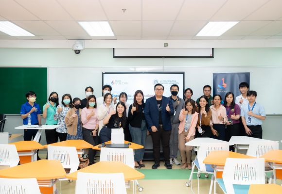 ICT Mahidol in collaboration with Bluebik Vulcan Co., Ltd. organized an academic seminar “MUICT-AST The Series: Empowering Tech Innovation through Security, Agility, and Design” on “Professional Mobile App Development: Unlocking the World of Business-Oriented Applications”